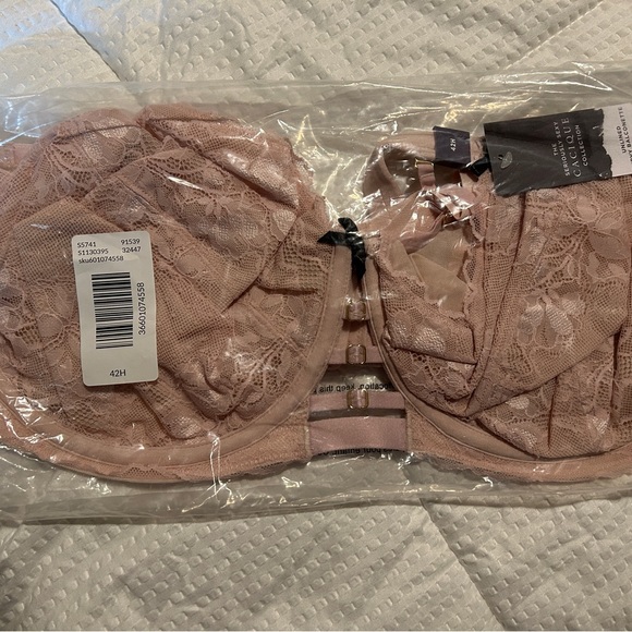 Lane Bryant Cacique sexy Colllection Bra - Picture 2 of 5